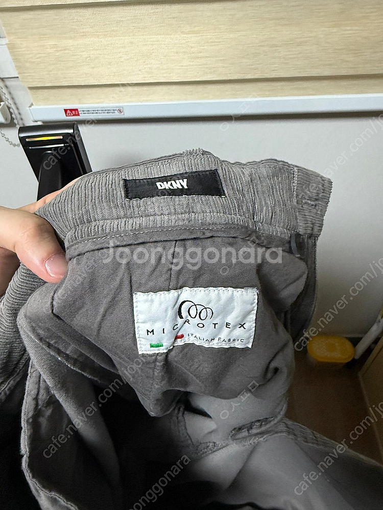 DKNY 코듀로이 팬츠 30--2