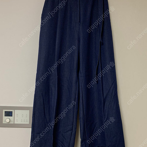 핀턱 와이드 슬랙스