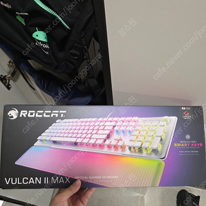 로캣 벌칸2 맥스 ROCCAT VULCAN II Max 기계식 게이밍 키보드 판매합니다
