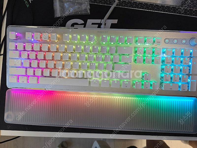 로캣 벌칸2 맥스 ROCCAT VULCAN II Max...--1
