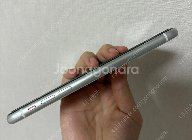 아이폰xr 64기가 화이트 무음 배터리93%--6