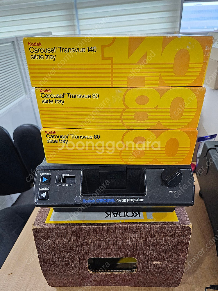 코닥 슬라이드 프로젝터 환등기 Kodak Carousel 4400 Projector--1