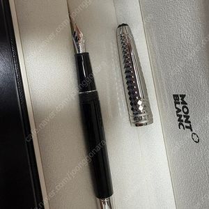 몽블랑 만년필 지오메트리 듀에 플래티넘 F촉 (미사용)