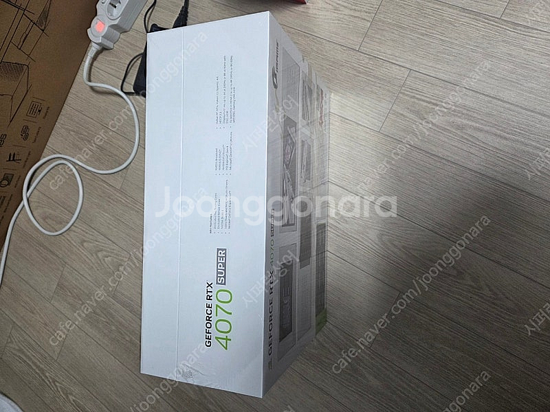 rtx 4070super 용칸 판매합니다--1