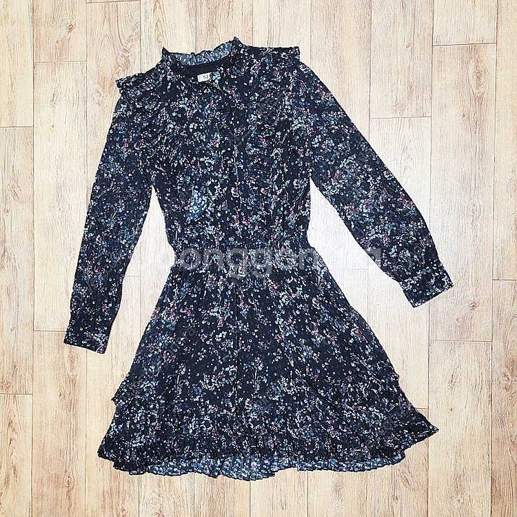 SJSJ 플리츠원피스,자라 쥬얼리버튼니트가디건,루에브르 크롭자켓,블러썸에이치컴퍼니 슬랙스,마쥬 원피스,론론 썸머가디...--3