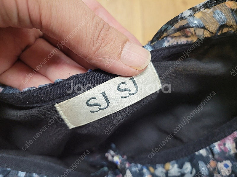 SJSJ 플리츠원피스,자라 쥬얼리버튼니트가디건,루에브르 크롭자켓,블러썸에이치컴퍼니 슬랙스,마쥬 원피스,론론 썸머가디...--9