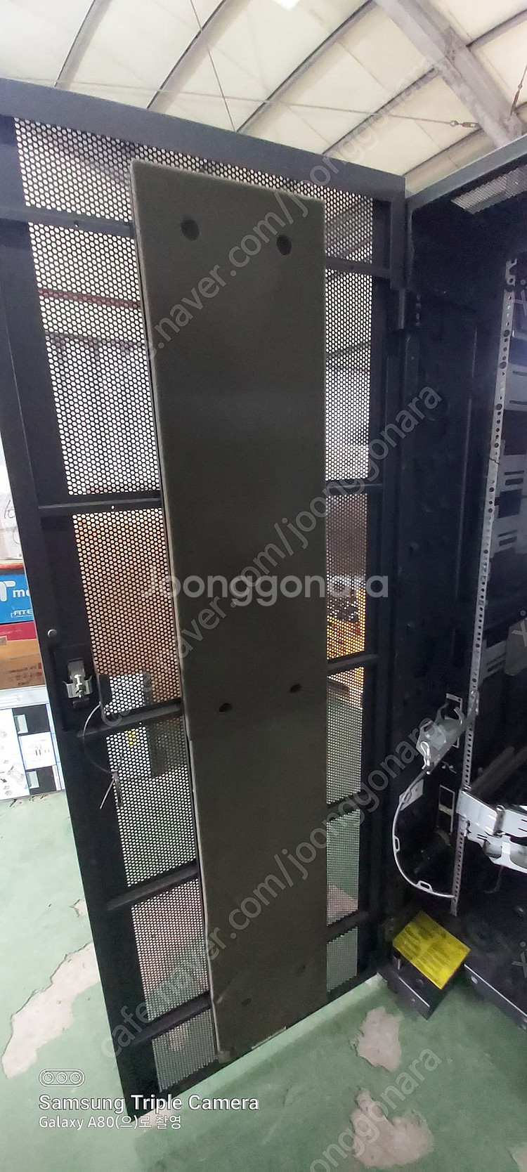 서버랙 일괄 판매합니다.--3