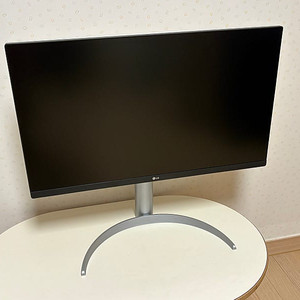 LG 27인치 모니터 27UP850K