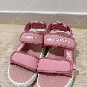 뉴발란스 키즈 샌들 210