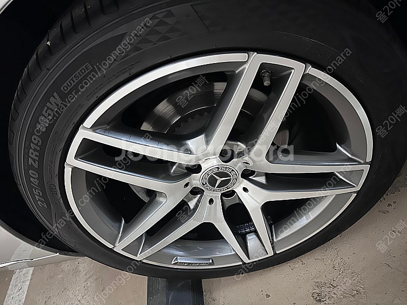 W222 s350d 4m AMG 19인치 휠(정품) 팝...--0