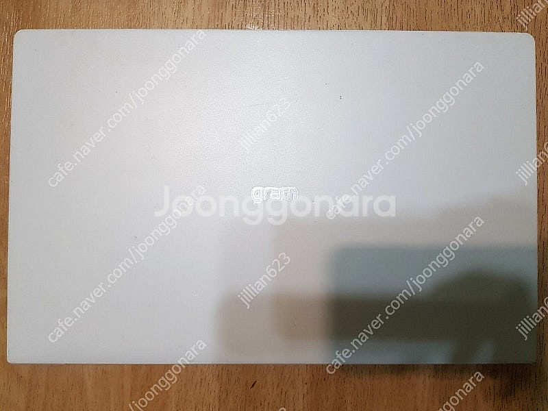 lg 그램 15인치 8세대 i5--5