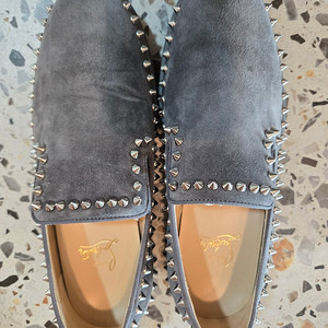 크리스찬루부탱 남성슈즈(39사이즈)