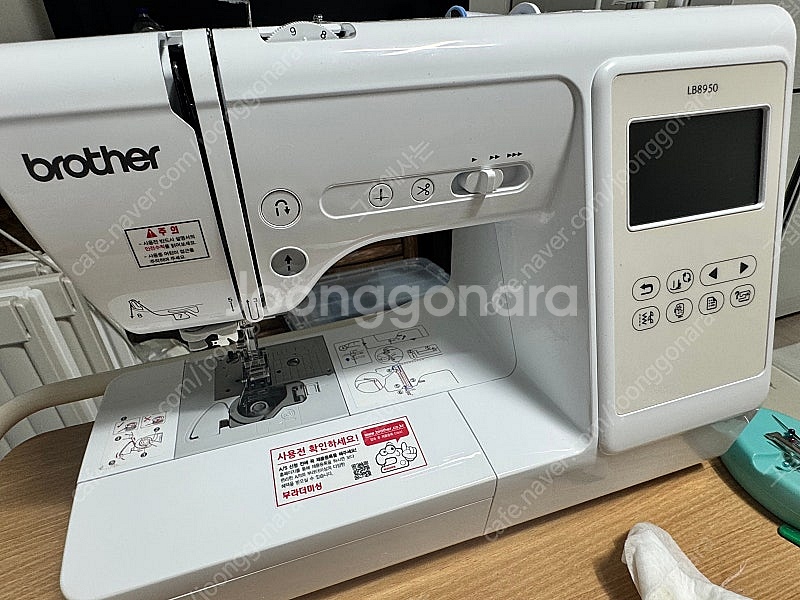 부라더 자수미싱 LB8950, (7950윗버전)--0
