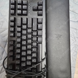 Razer 헌츠맨 v2 리니어 풀배열 팝니다