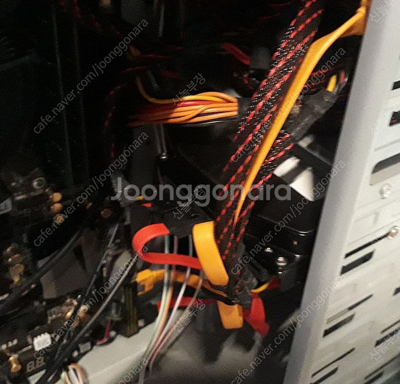 2.데스크탑 i3 2100 3,10GHZ 램8G SSD...--3
