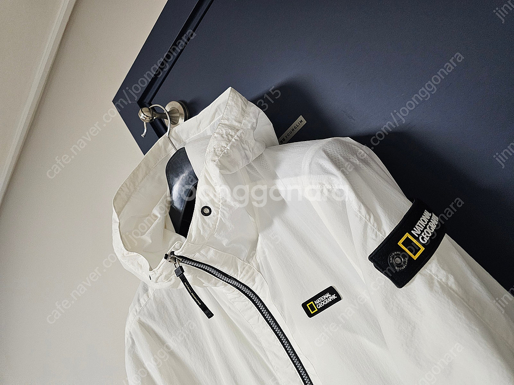 내셔널지오그래픽 바람막이--4