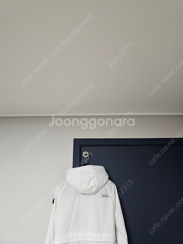 내셔널지오그래픽 바람막이--6