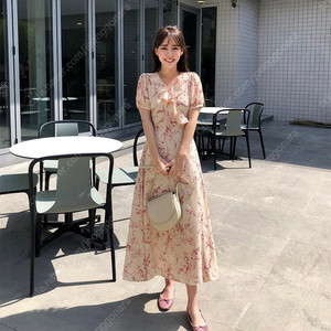 임블리 프릴 플라워 롱 원피스 :)