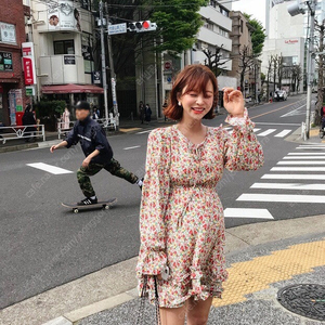 임블리 로즈 플라워 미니 원피스 :)