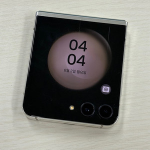 갤럭시Z플립5 크림색상 512용량 미파손 가성비 꿀매물 22만 판매해요