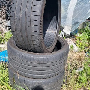 245-35-19 미쉐린 중고타이어 4개 , 아반떼N 에서 뺌.