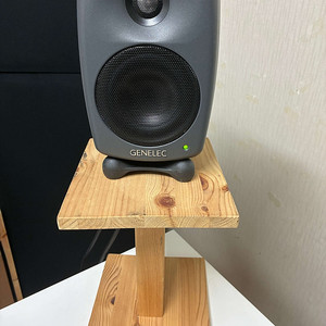 Genelec 8020d 신품급 팝니다.