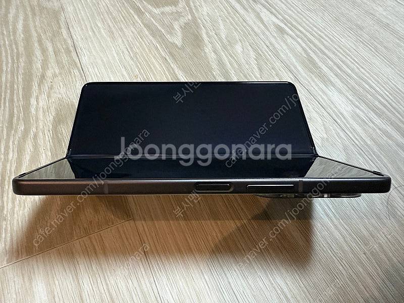 갤럭시Z 폴드5 256gb 그레이 자급제 A급--8