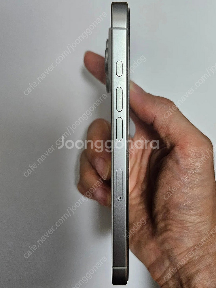 아이폰16 프로 512GB 화이트 티타늄 S급--4