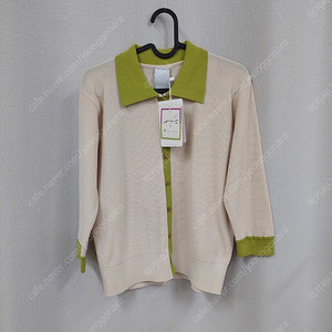 잇미샤 니트가디건 새제품
