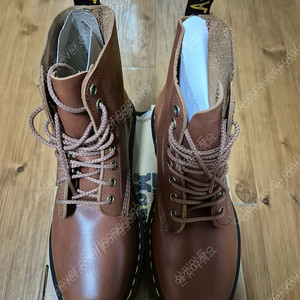 [팜] 닥터마틴 8홀 부츠