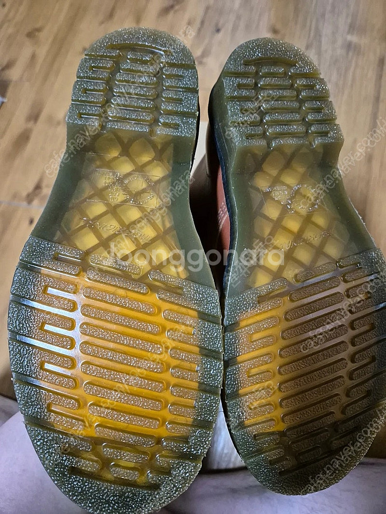 [팜] 닥터마틴 8홀 부츠--2