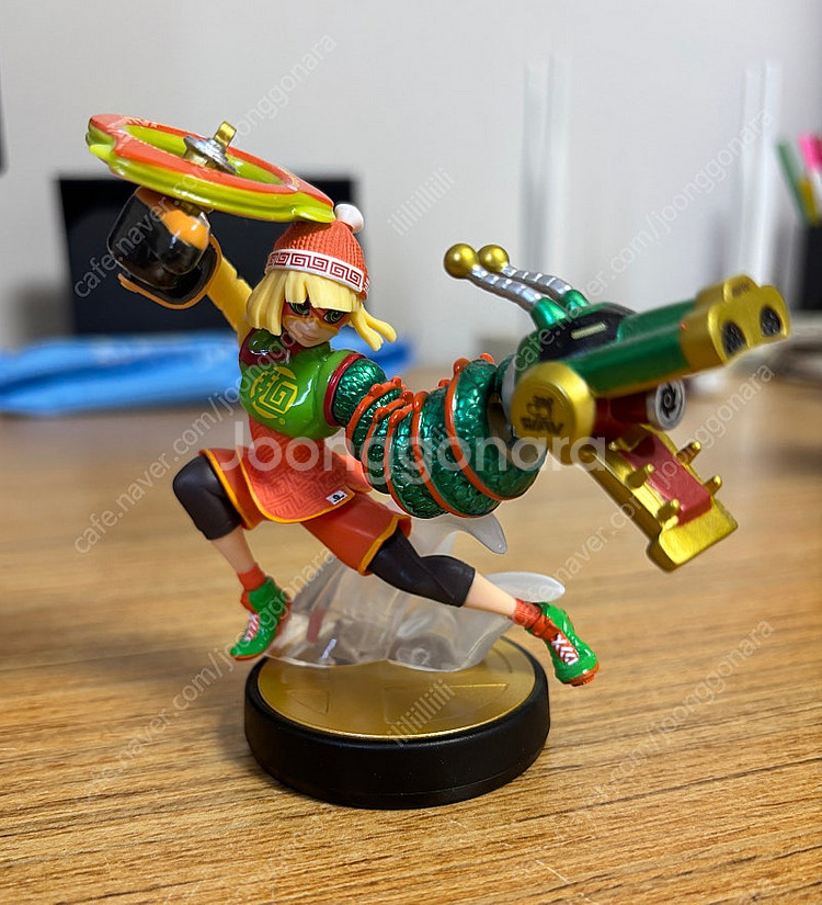 스플래툰3 걸, 대난투 미엔미엔 아미보--1