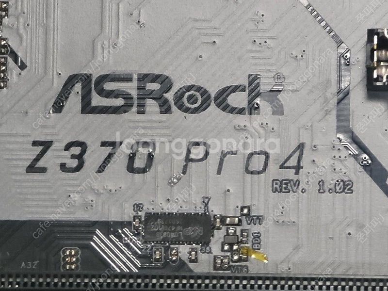 i7-8700k + AsRock Z370 Pro4--2