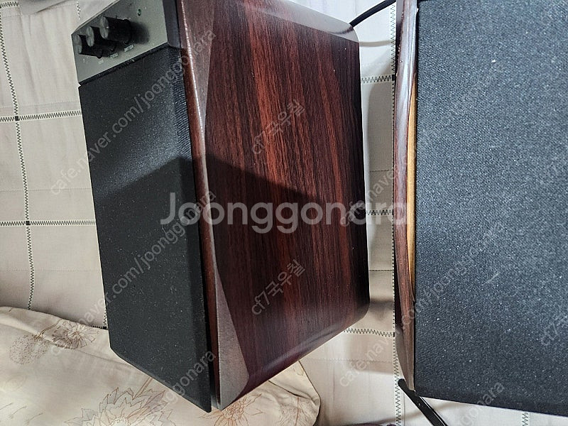 캔스톤 F&D R224 앰프 내장형 북쉘프 2채널 스피...--2