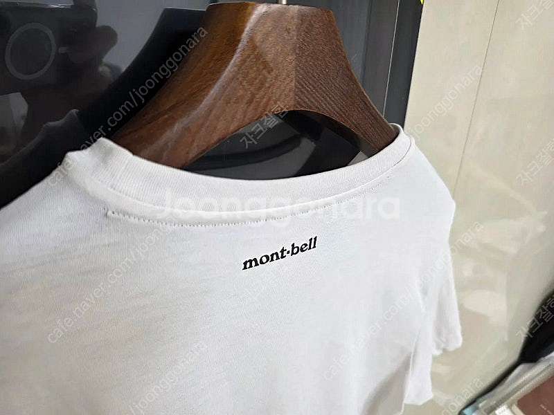 몽벨 흰색 반팔 티셔츠 싸게 팝니다 105 XL--3