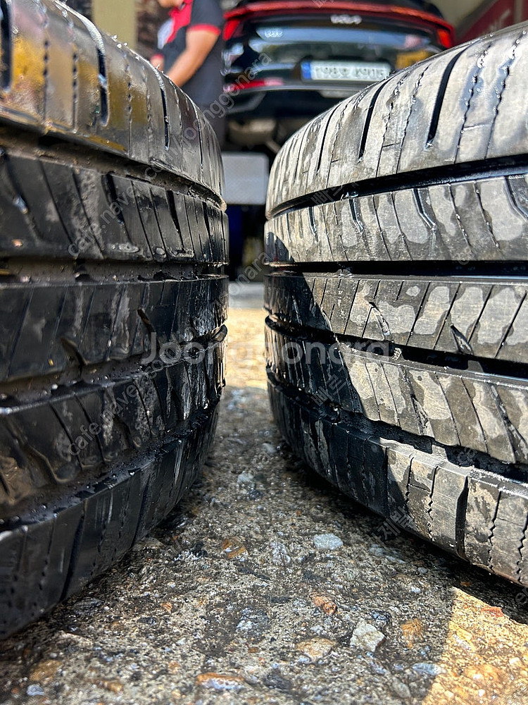 쌍용 투리스모 순정 17인치 휠타이어--6