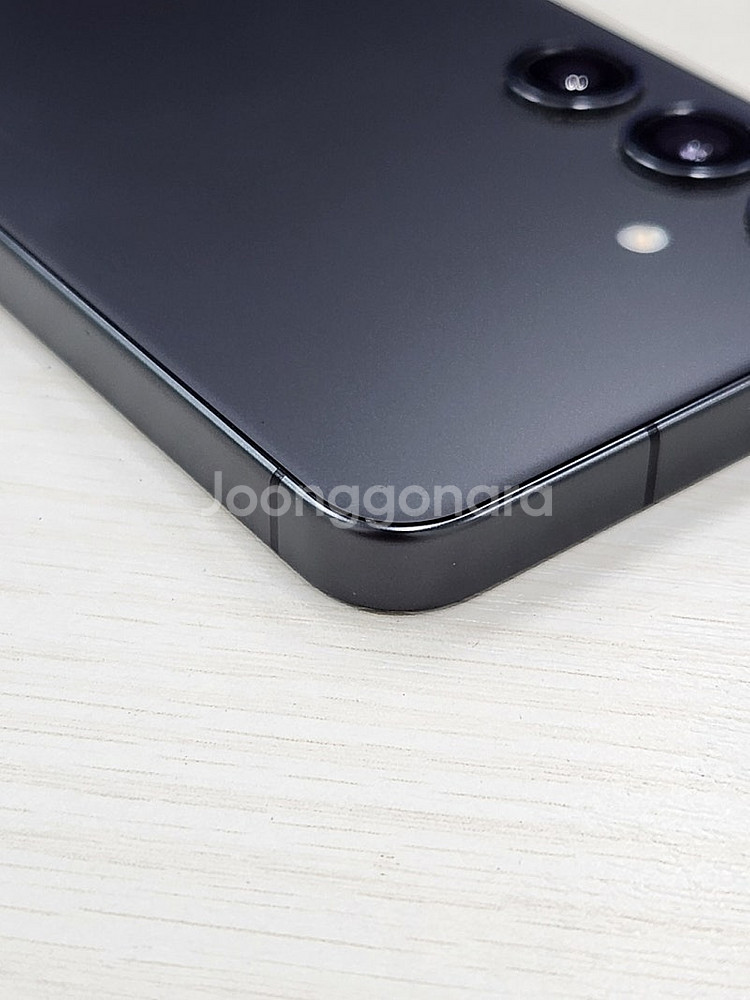 갤럭시 S24 블랙색상 256용량 새상품컨디션 초SS급 단말기 52만 판매합니다--7