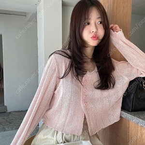 바이씨니 제작 사선버튼 가디건 핑크 새상품