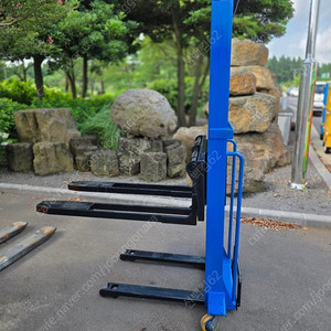 반자동 유압식 리프트 지게차