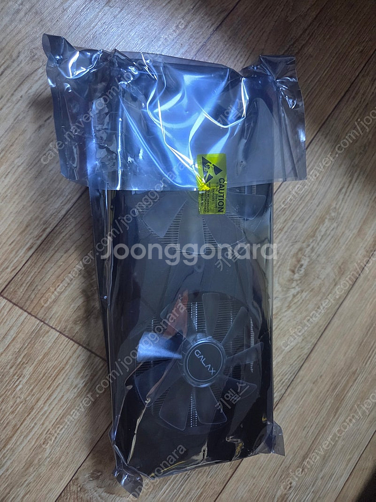 갤럭시 RTX2070 Super Ex black oc--1