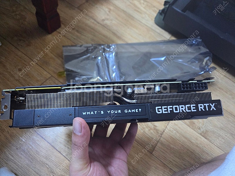 갤럭시 RTX2070 Super Ex black oc--4