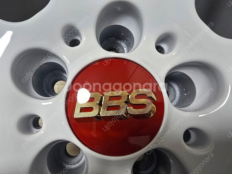 정품 BBS RG-R(RG718) 17인치 휠팝니다--3