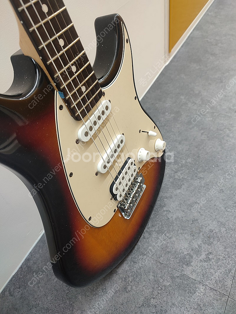 [[팝니다]] PeaVey(피베이) 일렉트릭 기타 ..--4