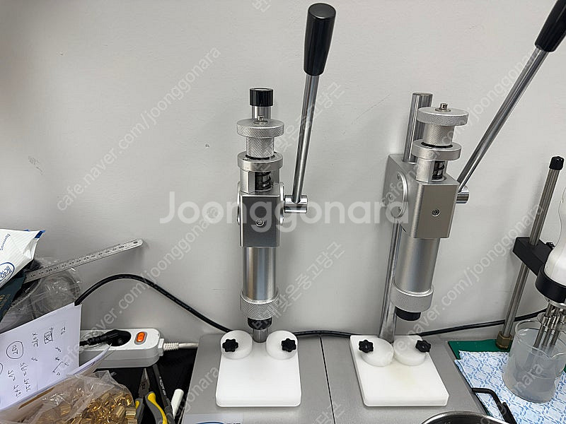 클램프타입 향수용기 스프레이 프레스기 (반자동)--0
