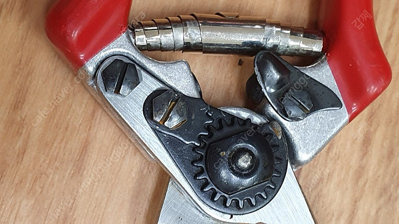 전지가위ㆍ(가지치기전용) 이미지