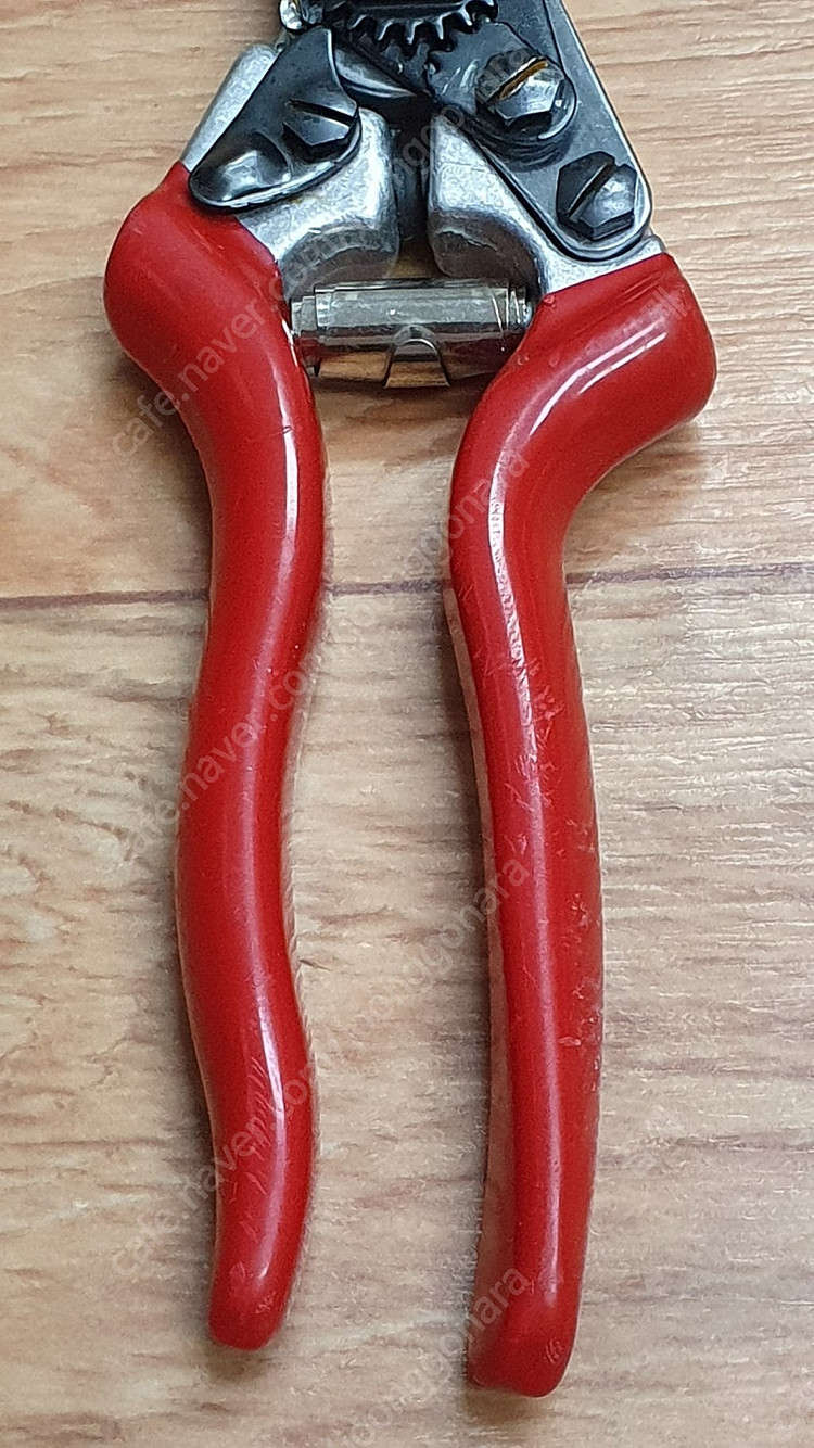 전지가위ㆍ(가지치기전용) 이미지