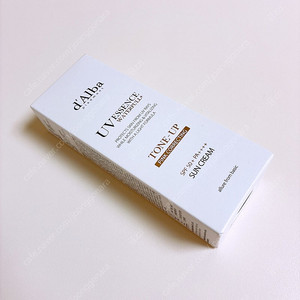 새상품 > [d'Alba] 달바 비건 워터풀 톤업 선크림 핑크 50ml (2027.03.25까지)