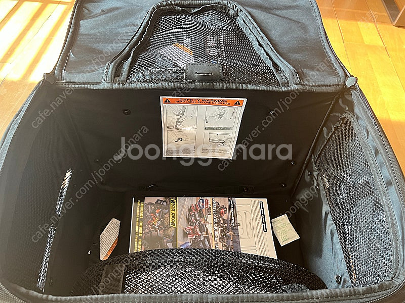 [부산]오토바이용 강아지 캐리어(가격수정)--1