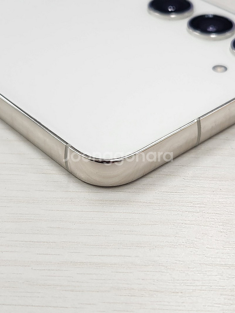 갤럭시 S23플러스 크림색상 256용량 새상품컨디션 초SS급 단말기 40만 판매합니다--7