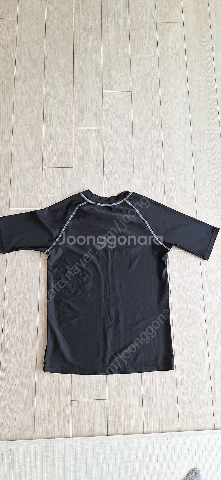 남아 130 size정도 반팔 상의.하의 래쉬가드+ 후...--1